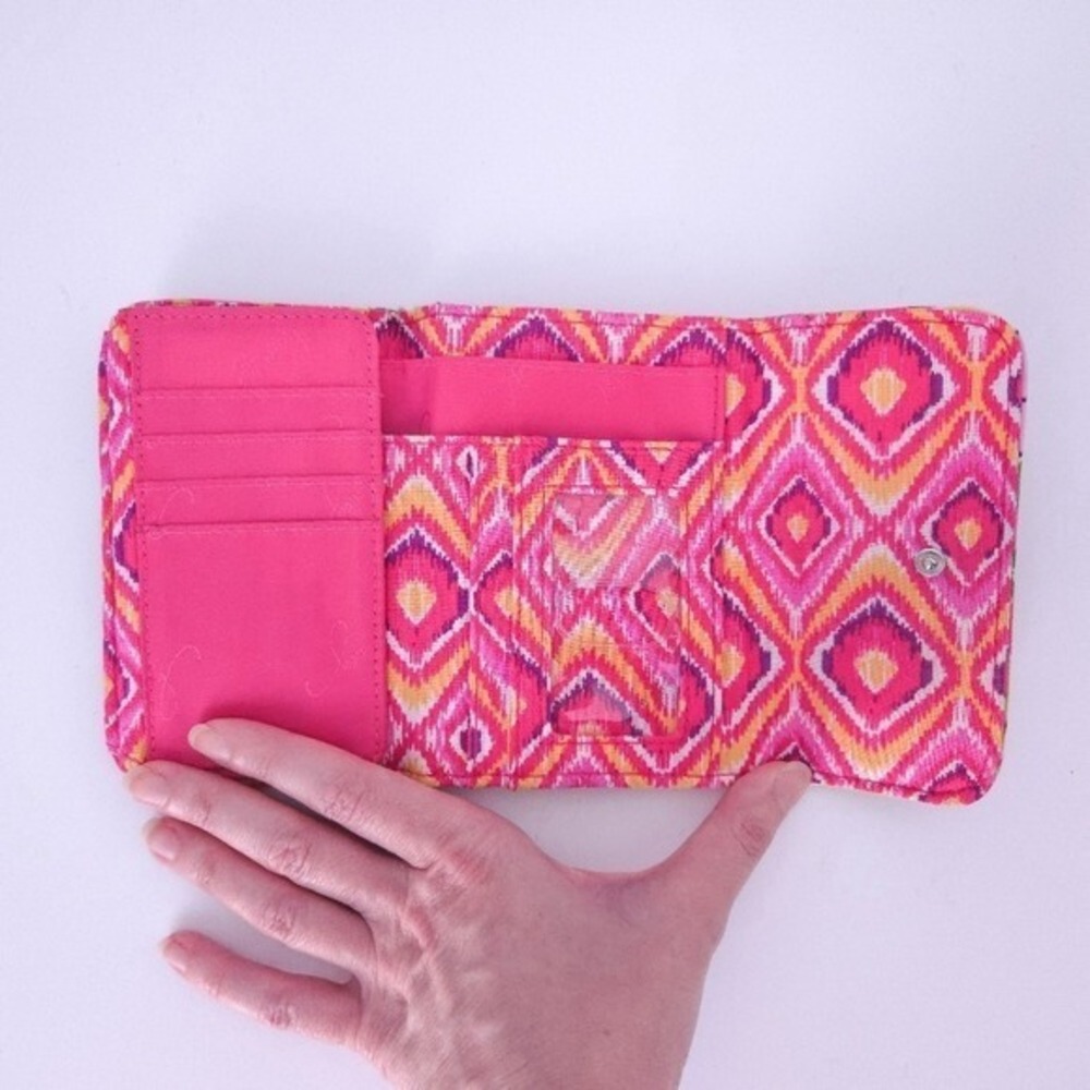 Vera Bradley Pink & Yellow Floral Clementine Trifold Wallet‎ - Picture 4 of 7
